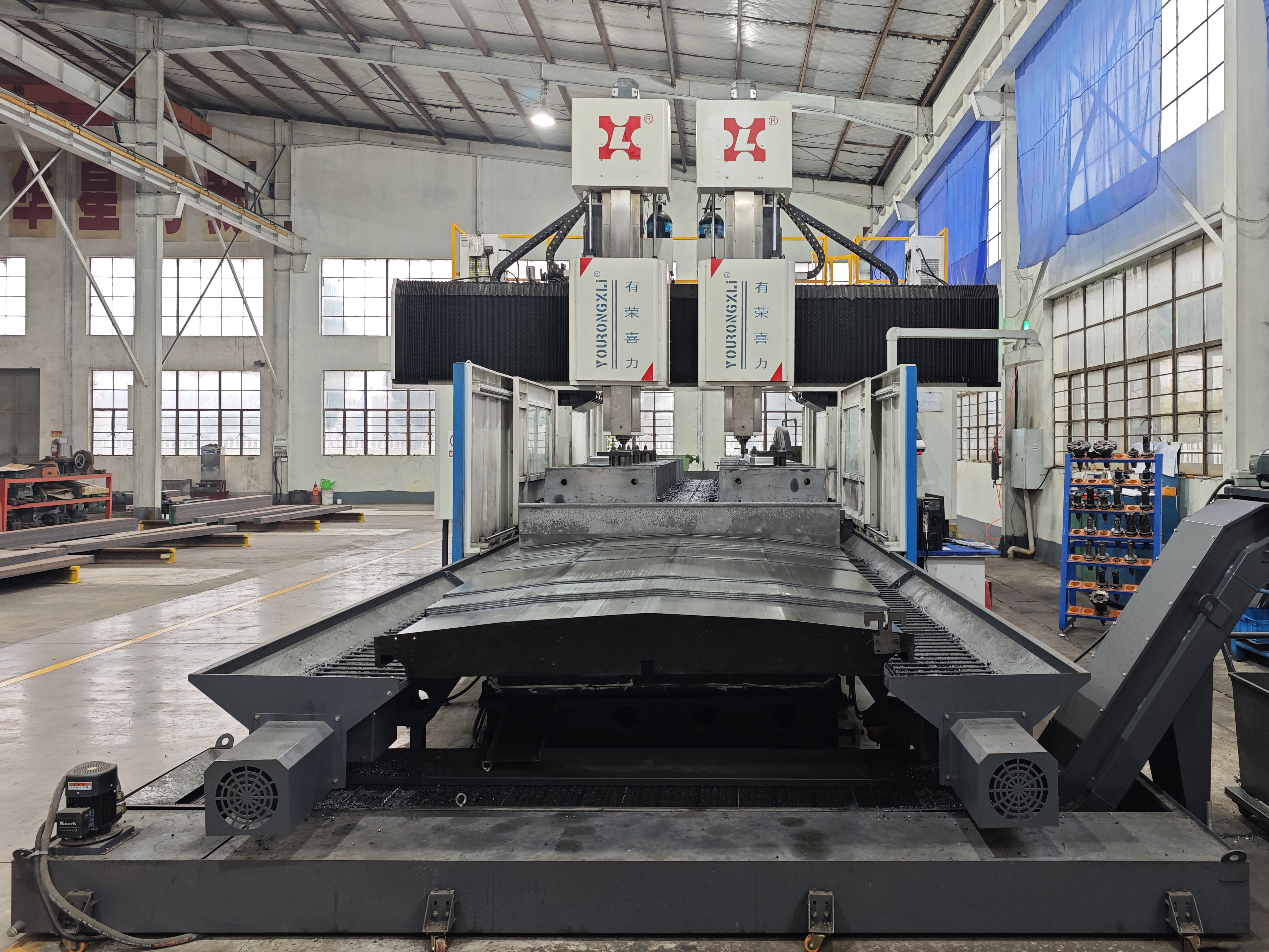 XH6032-Z2数控龙门加工中心
